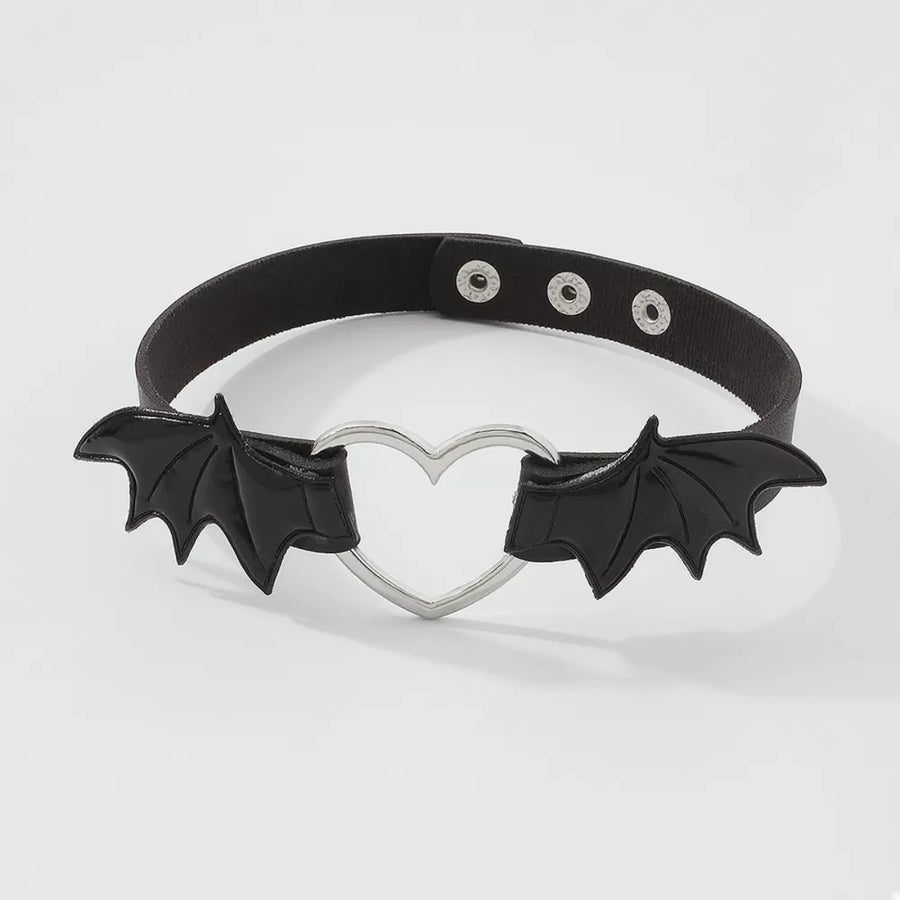 Alloy, PU Care instructions: Avoid wearing during exercise, as sweat will react choker necklace in Black with fitted