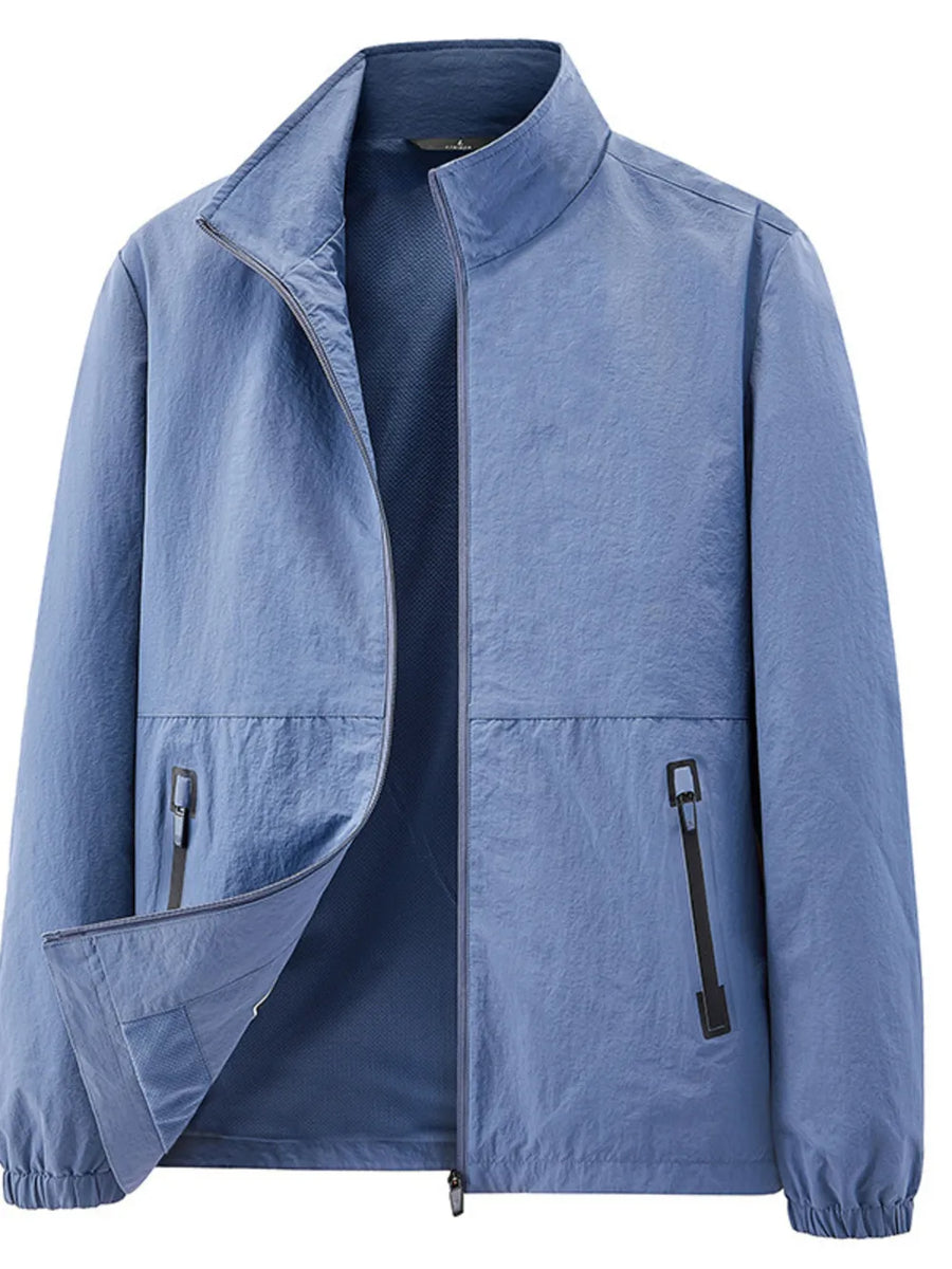 95%polyester, 5%spandex Care instructions: Machine wash cold windbreaker in Denim Blue with regular silhouette
