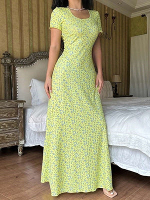 maxi dress featuring ditsy floral in Dark Blue with 100% polyester Care instructions: Machine wash cold texture
