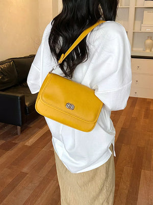 shoulder bag in Black