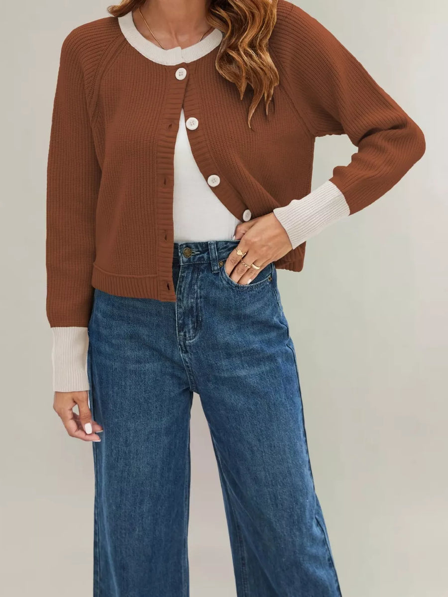 Brown cardigan with cropped and button-front