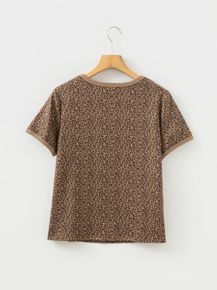 Brown leopard print t-shirt with crew neck and short sleeves.