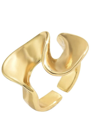 ring in gold with geometric and open-ended