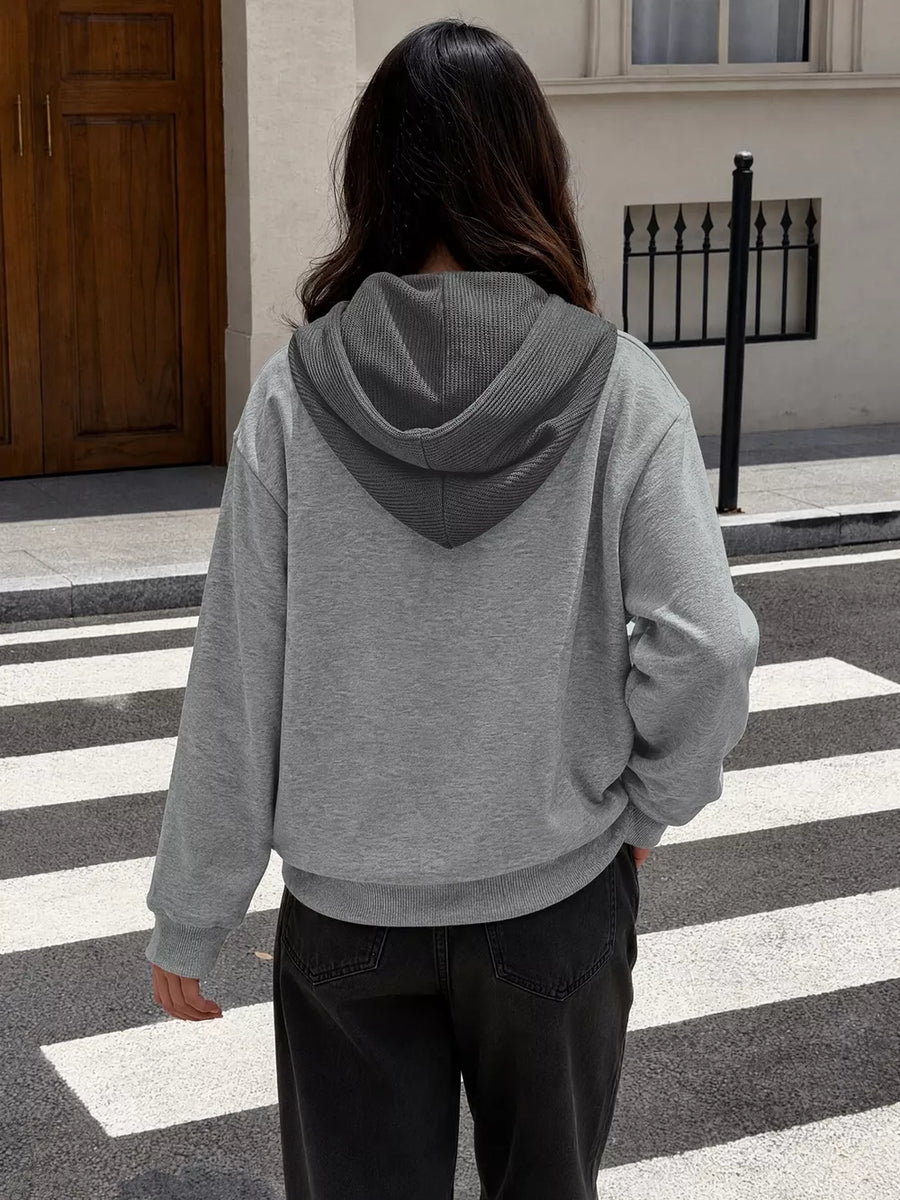 athleisure pullover hoodie in charcoal with hooded