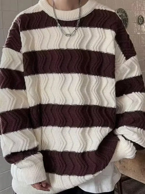 Brown pullover sweater with hip-length and pullover