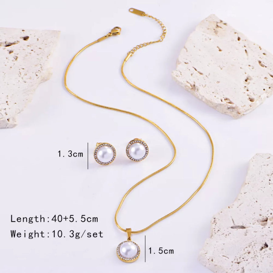 Gold jewelry set