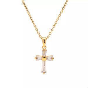 18k Gold-plated Stainless Steel Zircon Cross Necklace in clear with cross pendant