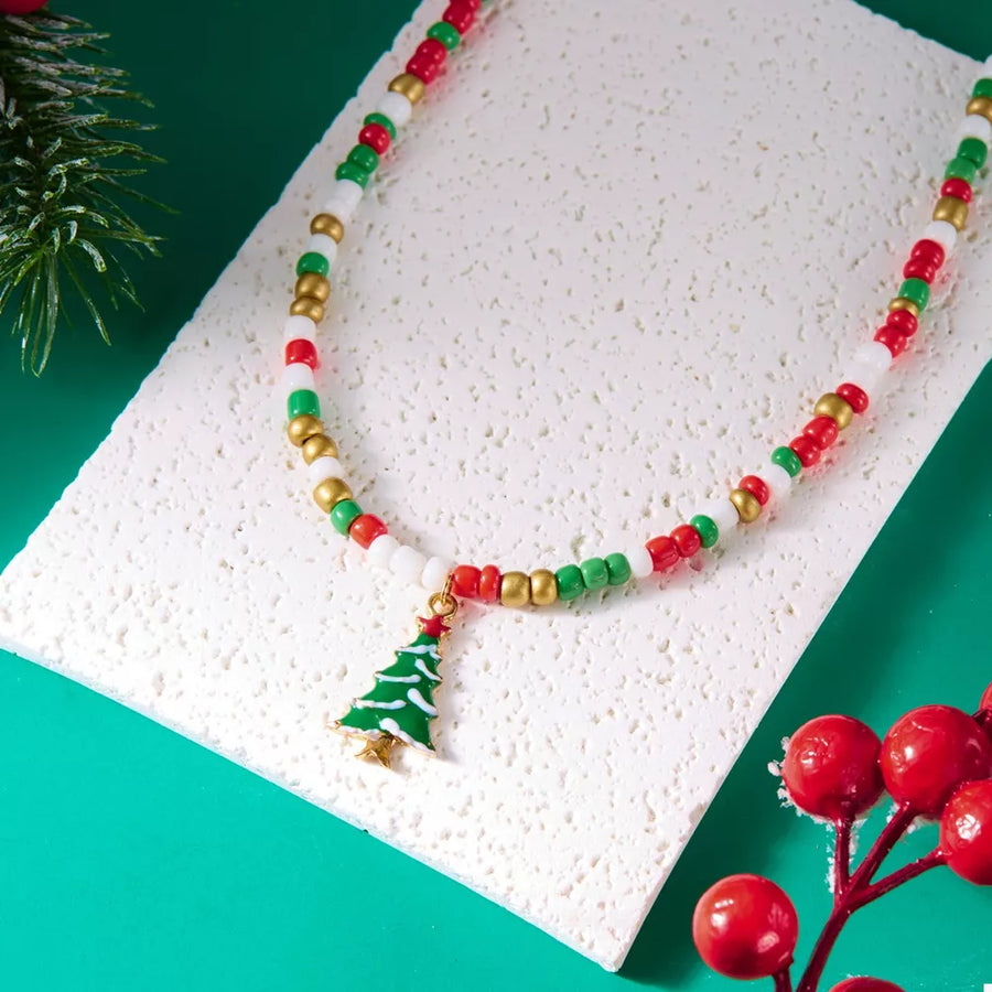 Resin, Zinc alloy, Rice beads Care instructions: Imported Size & necklace in green with fitted silhouette
