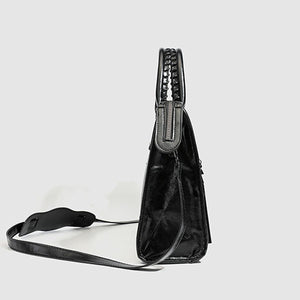 Black with handbag with top handle 8