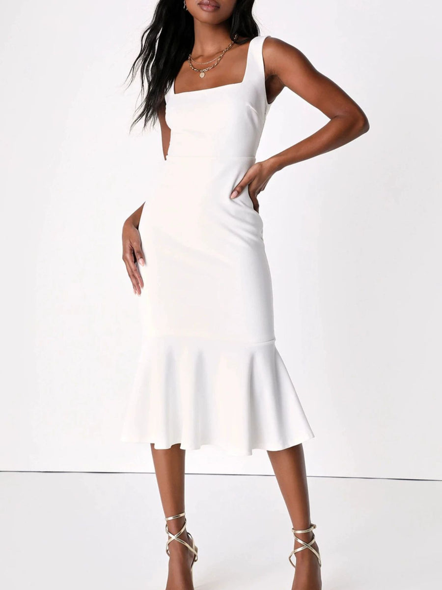 midi dress in Black with ruffled and midi