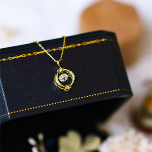 necklace in clear with star and 18K gold-plated