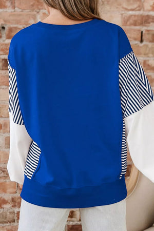 Deep Red relaxed sweatshirt with crew neck