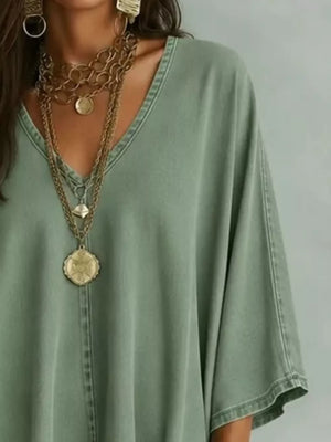 V-neck Batwing Sleeve T-shirt in Navy Blue