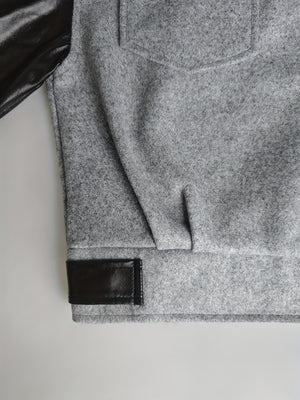 zip-up jacket featuring color-block in black with 100% polyester Care instructions: Machine wash cold texture