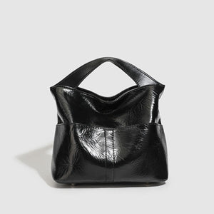 tote in black with glossy finish and medium
