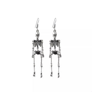 Silver earrings with long and fishhook