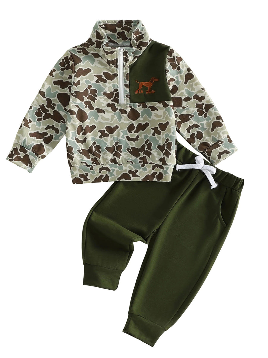 athleisure two-piece set in brown with mock neck