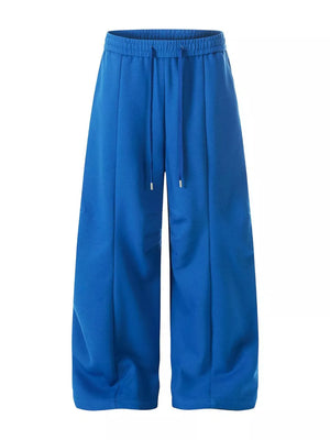 95%polyester, 5%spandex Care instructions: Machine wash cold sweatpants in Apricot with wide-leg silhouette