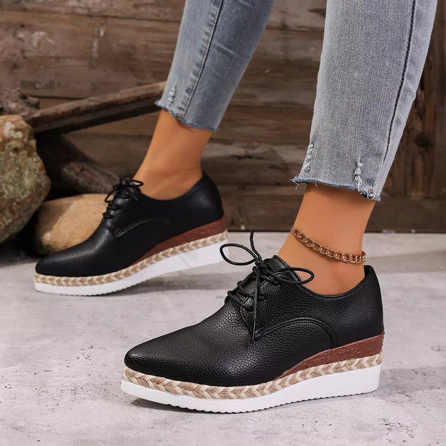 Orange sneakers with not applicable and lace-up