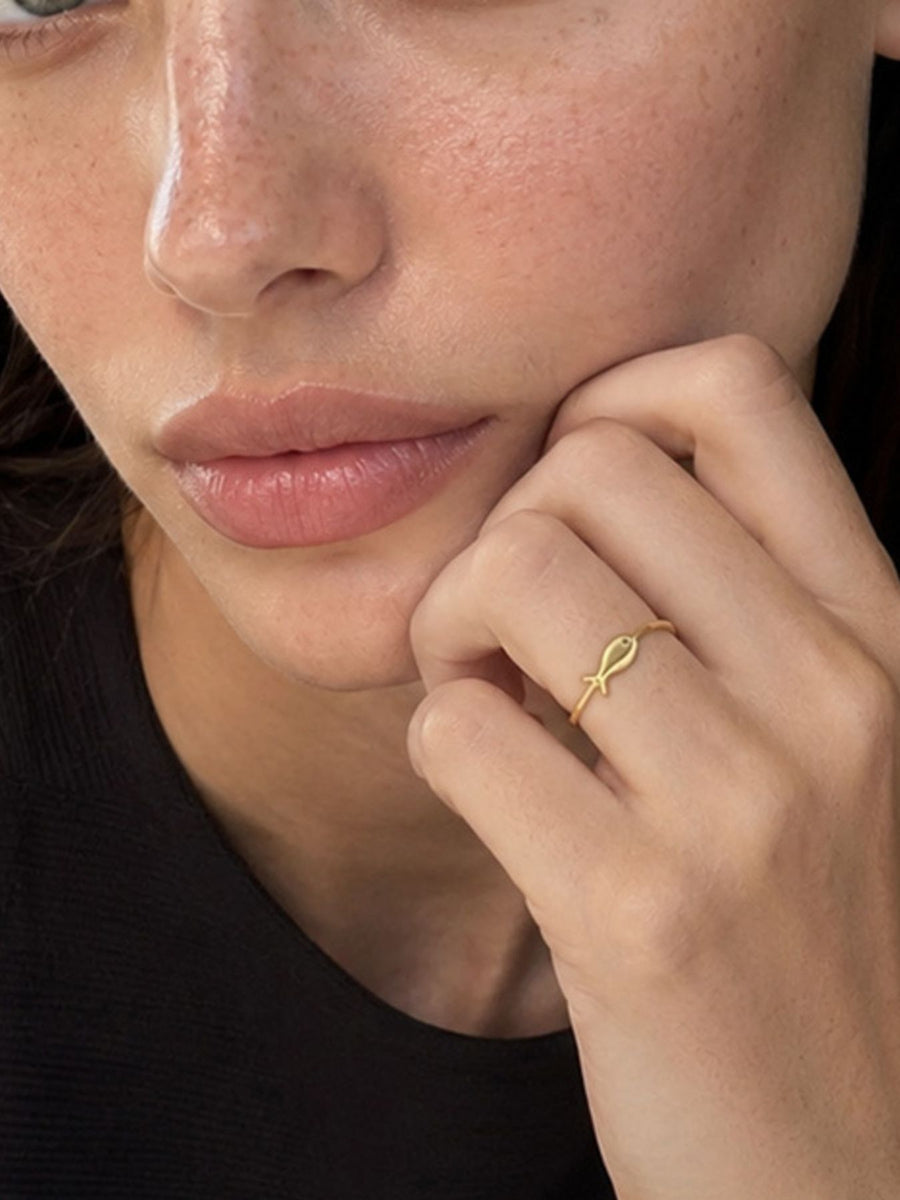 ring in gold
