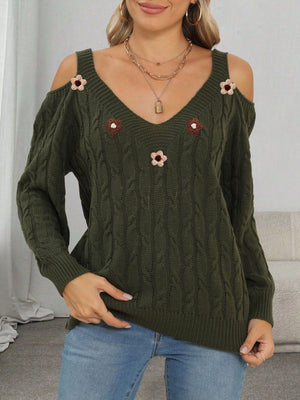 black pullover sweater with pullover and cable knit