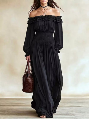 Black maxi dress with maxi and pullover