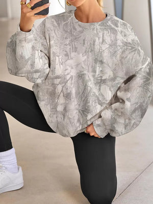 95% polyester, 5% elastane Care instructions: Machine wash cold sweatshirt in sage green with oversized silhouette
