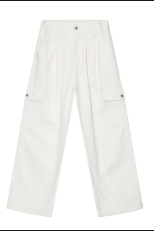 Light wide-leg cargo trousers with pleats and flap pockets