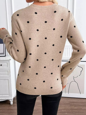 pullover sweater in camel with polka dot and ribbed cuffs