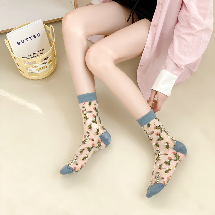 socks in light gray