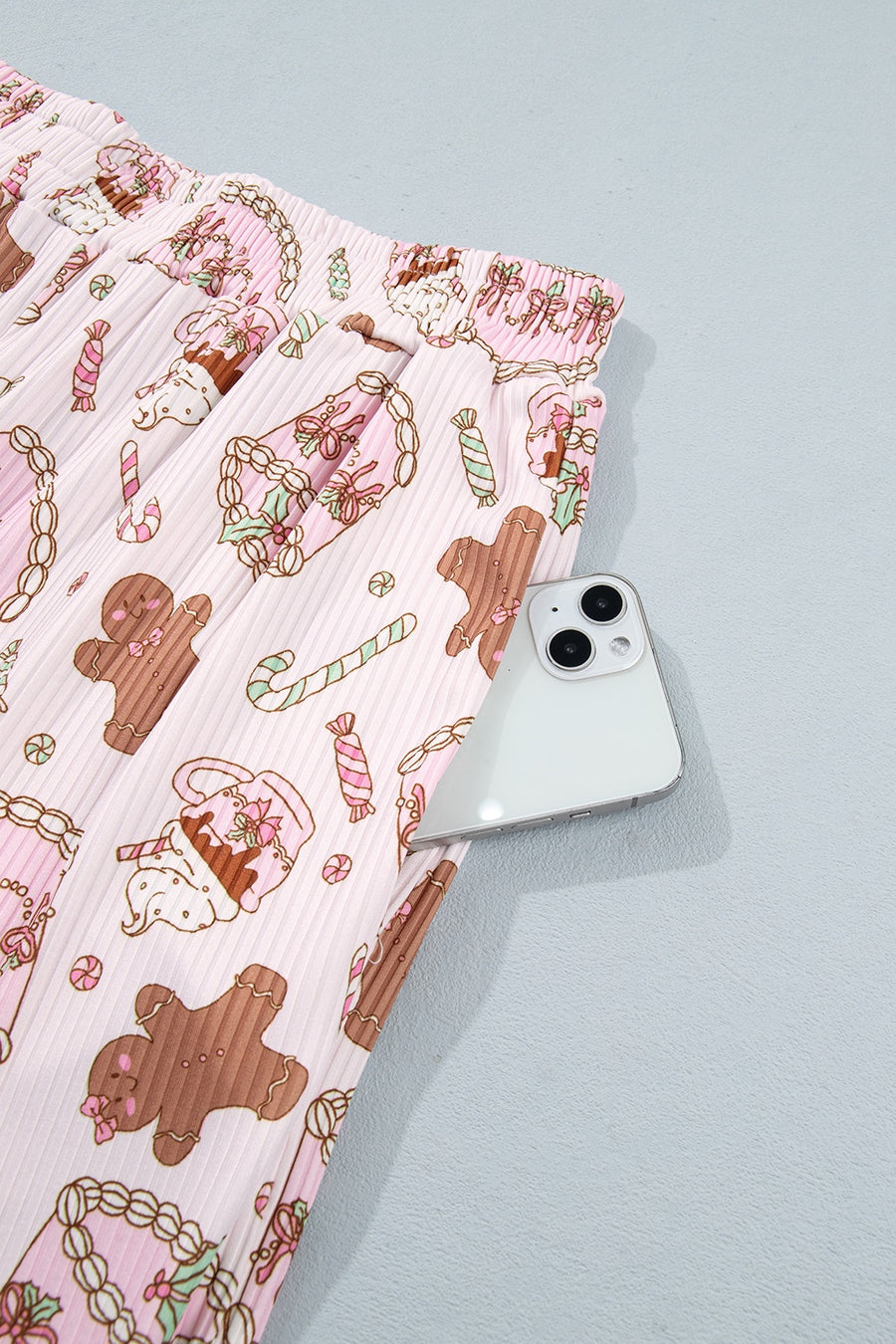 pajama set featuring Christmas print in Dusty Pink with 95% polyester, 5% elastane Care instructions: Machine wash cold