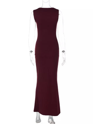 Wine red sleeveless bodycon maxi dress with square neckline.