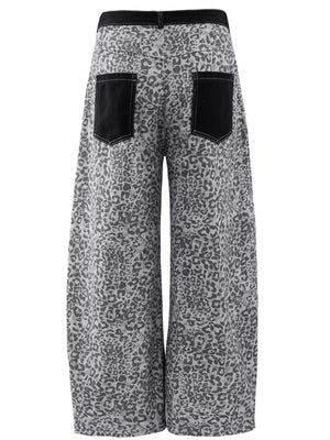 charcoal wide-leg jeans featuring buttoned and leopard-print