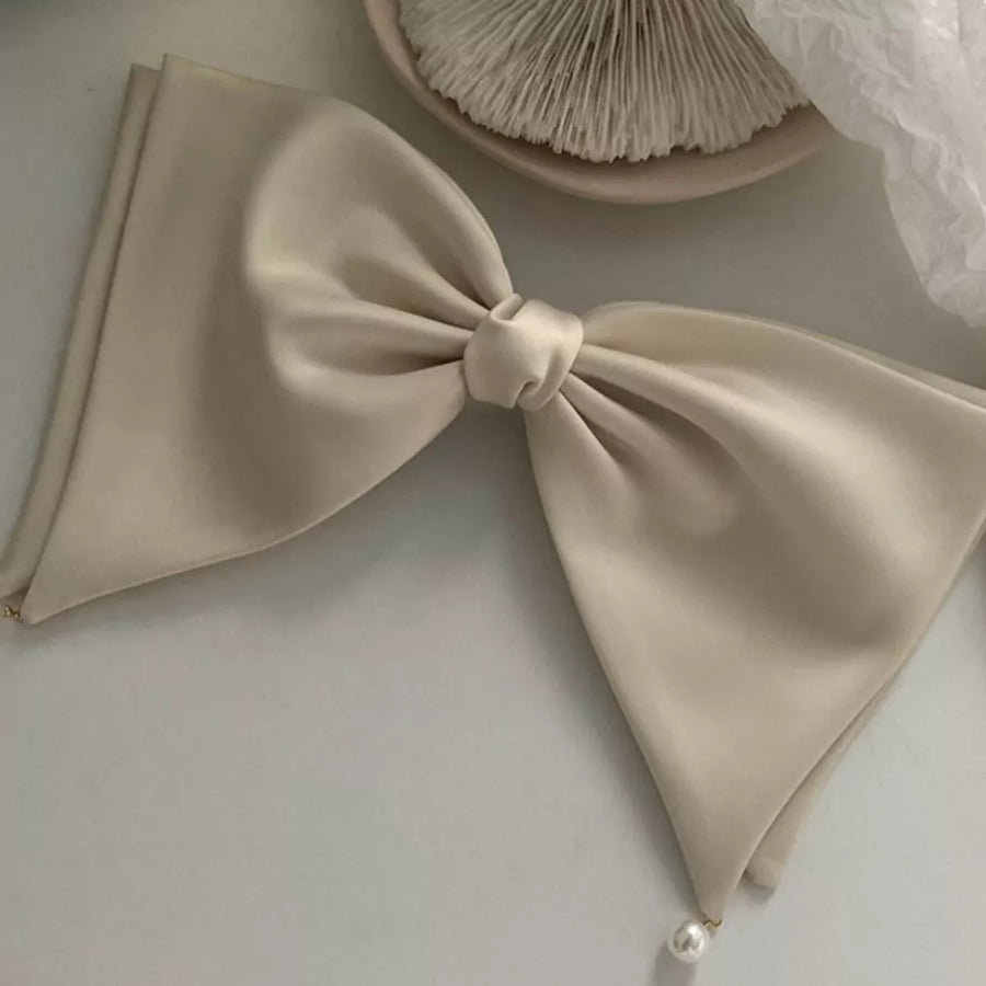 polyester Imported Size & hair clip in ivory with not applicable silhouette