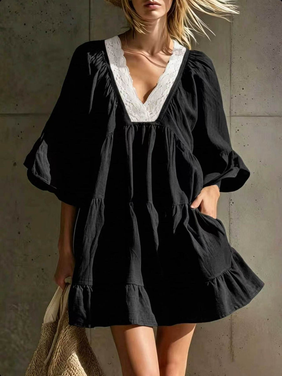 White mini dress with puff sleeve and puff sleeve