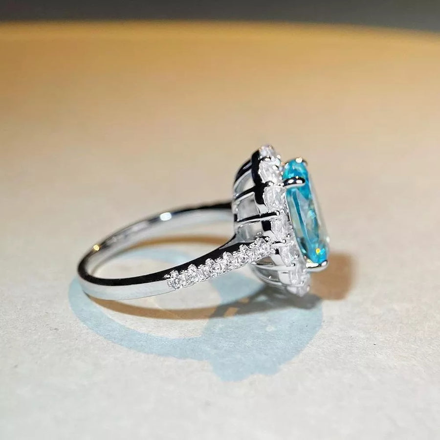 aquamarine ring with none and none