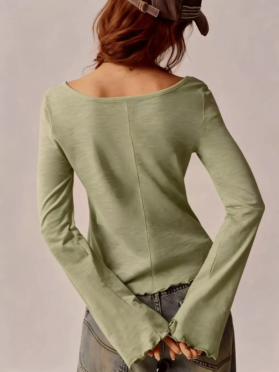 minimalist t-shirt in taupe with square neck