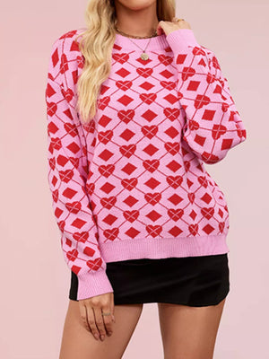 pullover sweater in Red with ribbed cuffs and hip-length