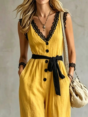 Pink jumpsuit with buttoned and sleeveless