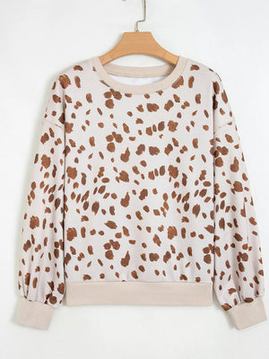 100% polyester Care instructions: Machine wash cold sweatshirt in Dust Storm with oversized silhouette