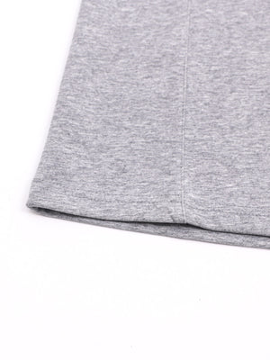 classic t-shirt in Gray with crew neck