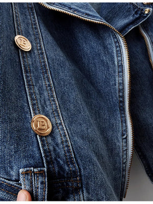 95%cotton, 5%spandex Care instructions: Machine wash cold denim jacket in Medium with regular silhouette