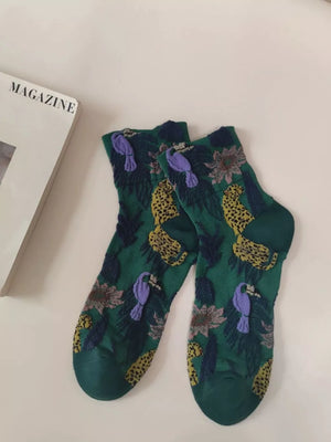 socks in Dark Green with knit and ankle-length