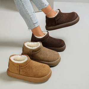 boots in camel featuring round toe and chunky fit
