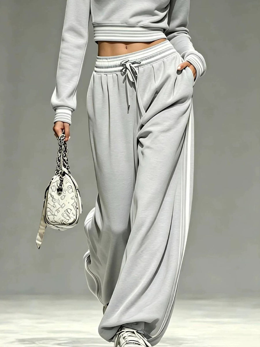 lounge set in Gum Leaf with drawstring and cropped, full-length