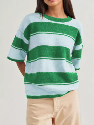 pullover sweater in Brown with striped and ribbed