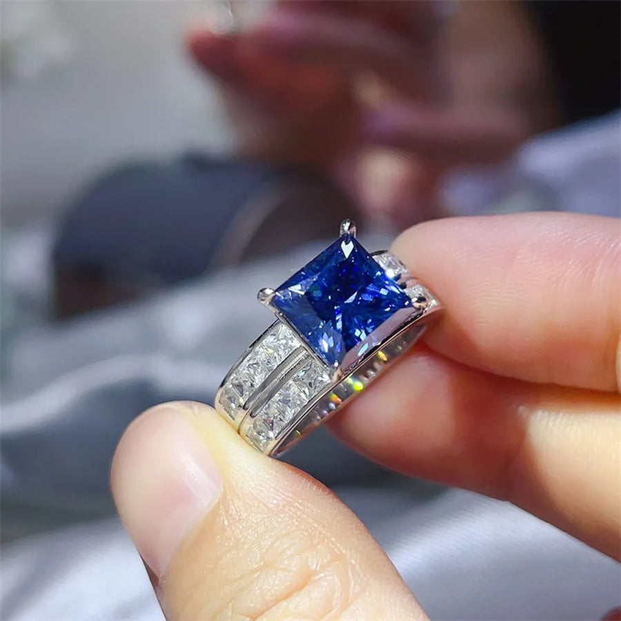 3 Carat Moissanite 925 Sterling Silver Ring in Royal Blue with 3 carat moissanite