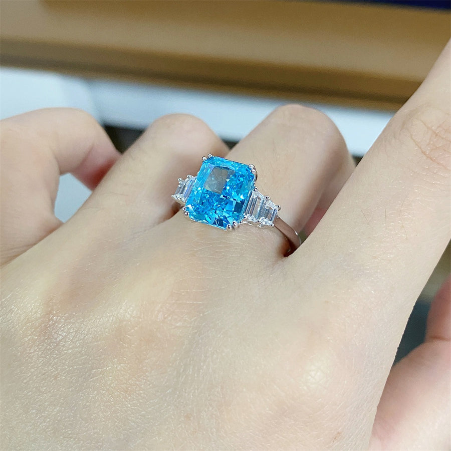 ring in silver with geometric and zircon stones