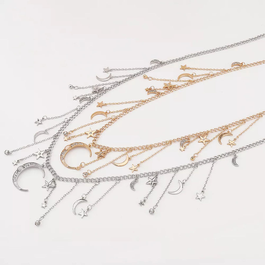 Silver necklace with star charms and sleeveless
