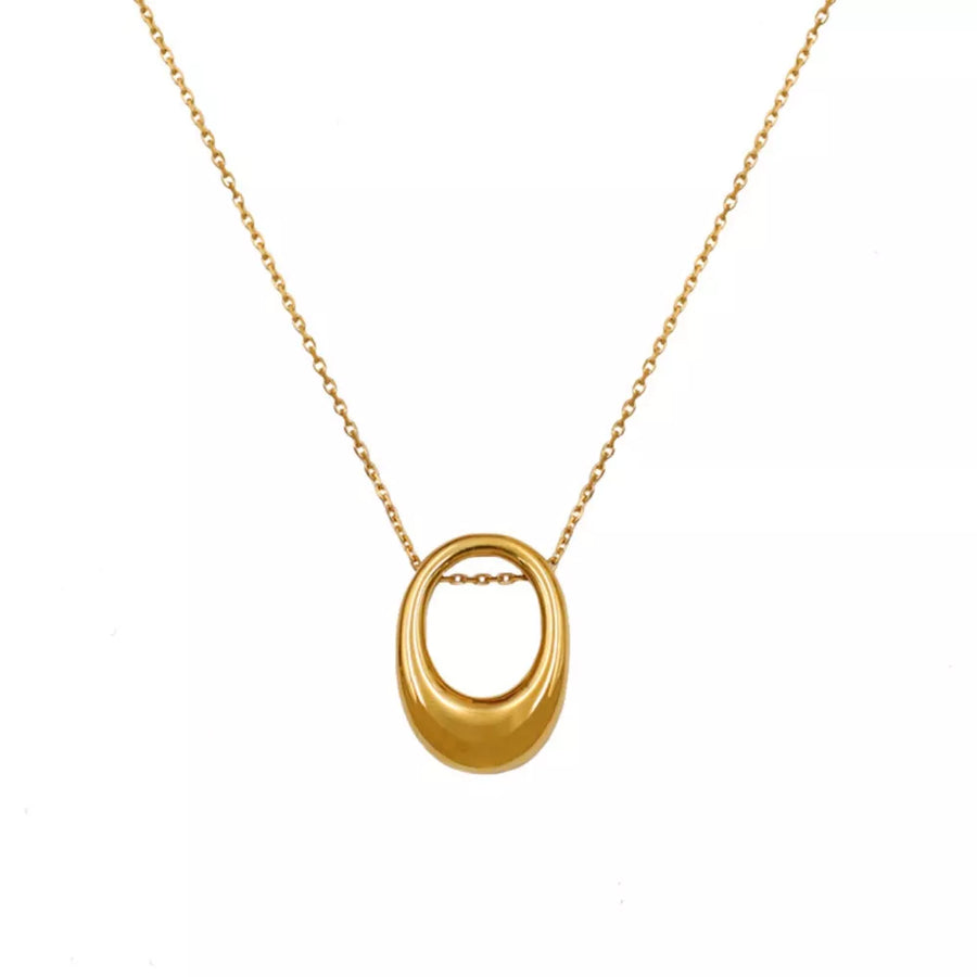necklace in gold